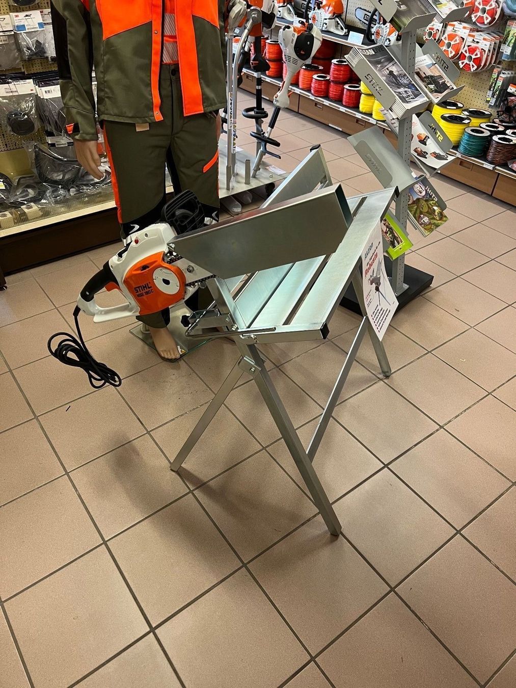 Stihl Seghe: Robusta Sägebock (ohne Säge) – Nuovo e nell'imballaggio originale da Lenzburg venduto da billistar 1