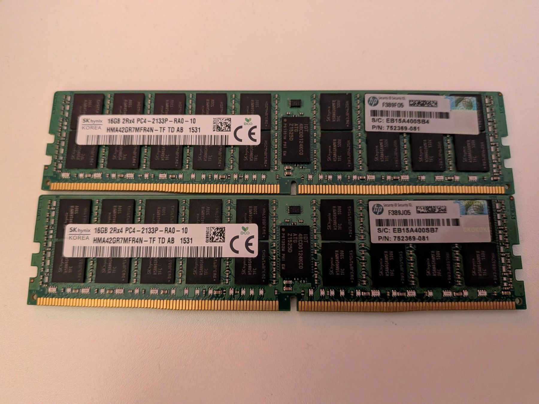 Hewlett Packard Mémoires / RAM: 2x 16GB DDR4 REG ECC Memory – D'occasion à Amriswil par hardware_uschi