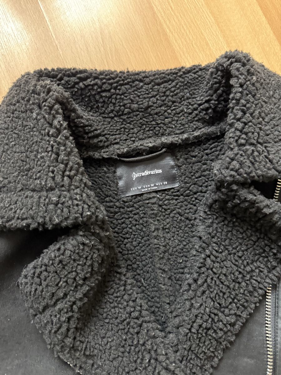Stradivarius Jacken: Stradivarius black jacket, size M - Winter! – Gebraucht aus Ueberstorf von man_p2fy 2