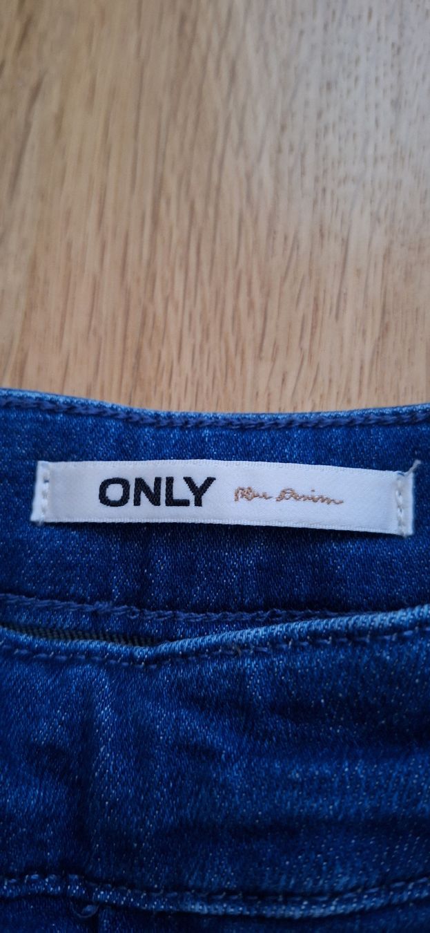 Only Jeans: Wide leg Jeans only – Usato da Mumpf venduto da SwissDi 2