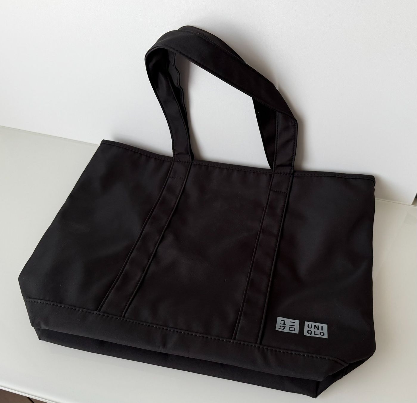 Uniqlo Borse: Uniqlo Tote Bag – Nuovo e nell'imballaggio originale da Uster venduto da Tpm 1