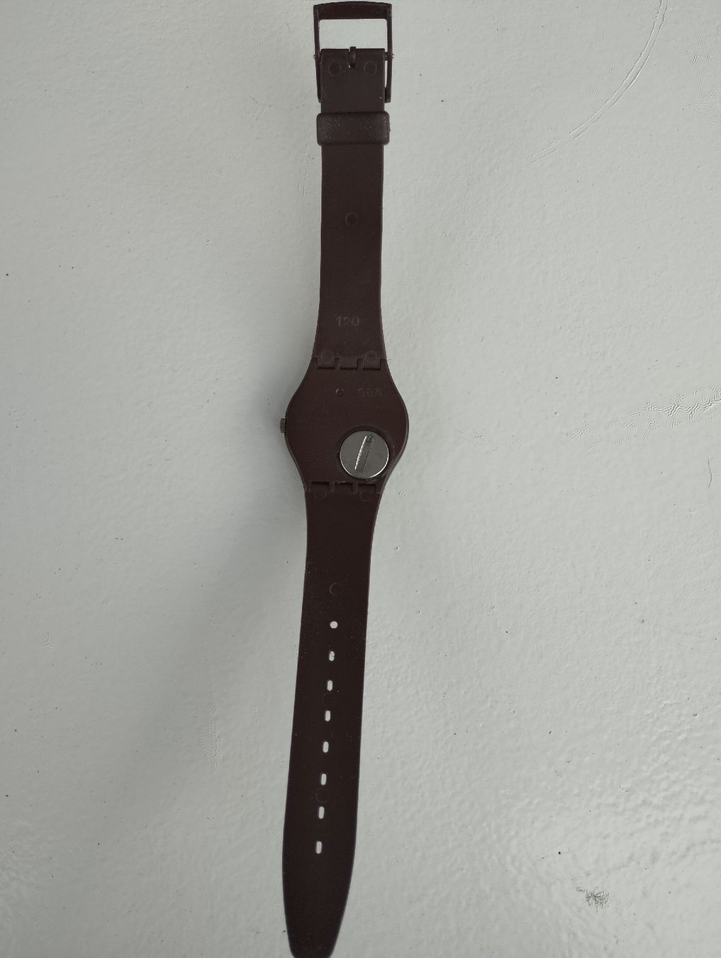 Swatch Orologi: Swatch braun, Backcode 983, Tag & Datum, sehr gepflegt, neu – Nuovo (secondo la descrizione) da Ostermundigen venduto da Dinge1 2