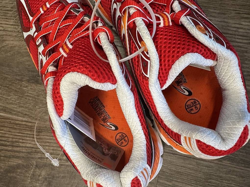 Herrenschuhe: Turnschuhe Gr. 38 – Neu (gemäss Beschreibung) aus Frutigen von sal_9lqd 4