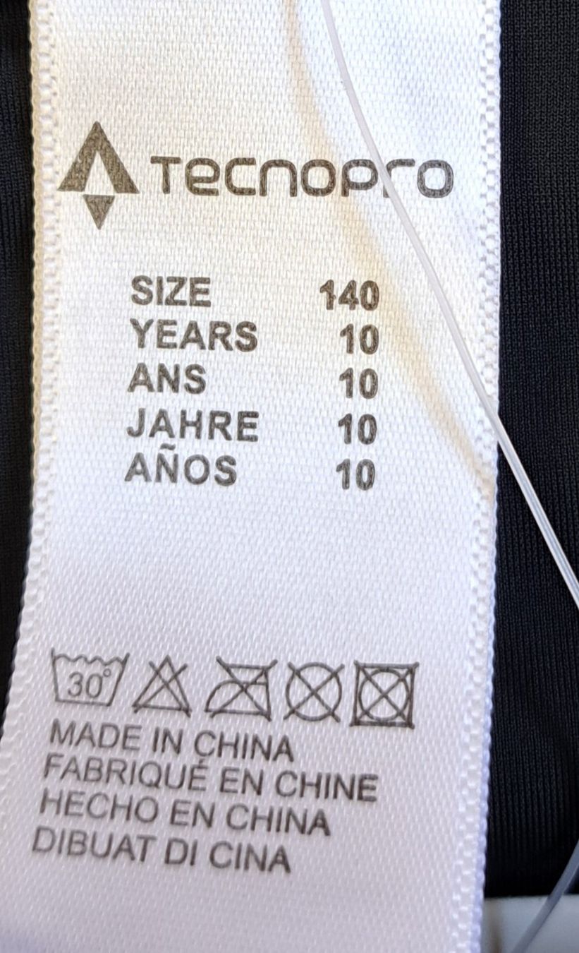 Costumi da bagno: NEU! Tecnopro Schwarz Badehose Gr. 140 – Nuovo e nell'imballaggio originale da Gysenstein venduto da joshuas81 2