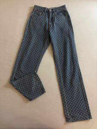 Jeans See See