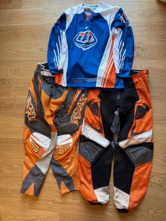 Motocross/Enduro Bekleidungs-Set–Fox, Thor, Troy Lee Designs