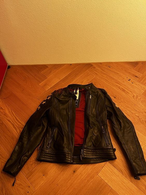 Placeholder Image