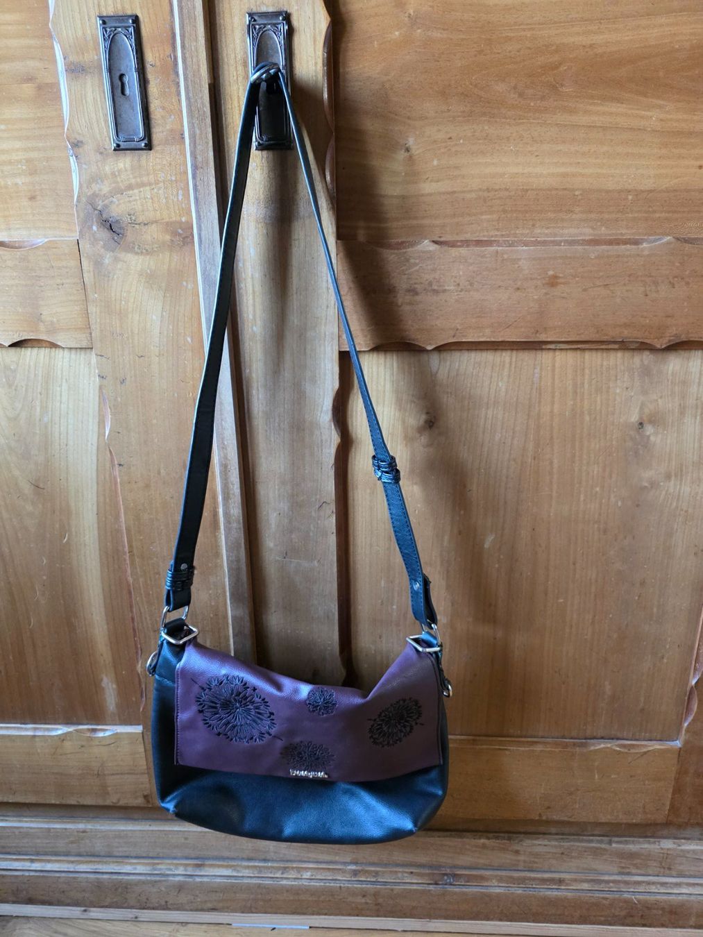 Desigual Borse da donna: Desigual Leder Handtasche Tasche – Usato da Walterswil BE venduto da Lonitti 5