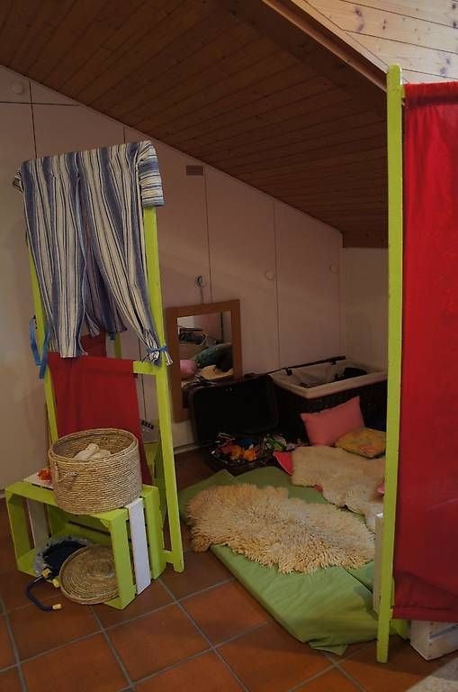 Jouets: Autogarage, Kappla, Teppich, Sitzwürfel – D'occasion à Boll par minta24 1
