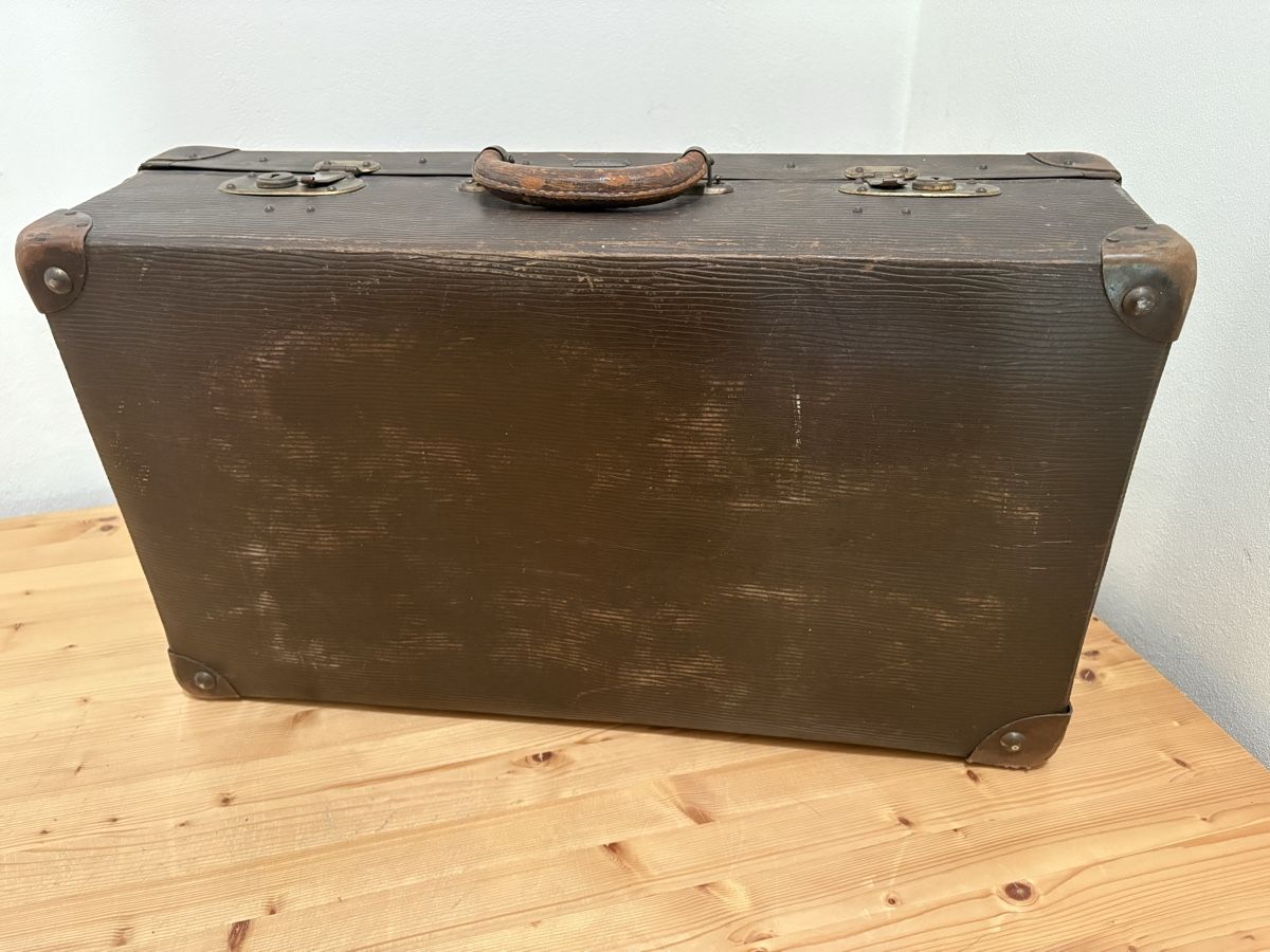 Valises de voyage: Alter Koffer – D'occasion à Rümlang par resale35 2