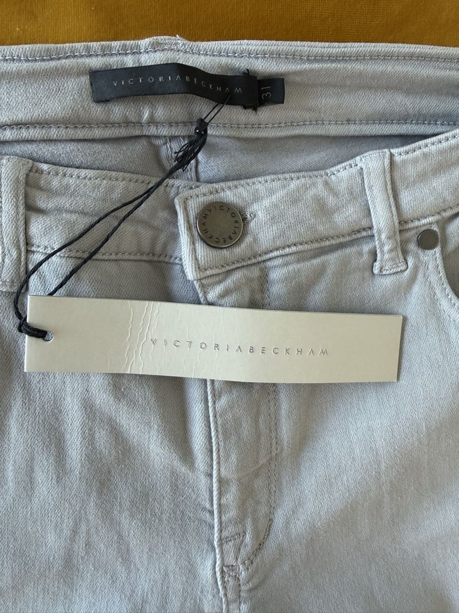 Victoria Beckham Jeans: Victoria Beckham Jeans - Size 31 – Nuovo e nell'imballaggio originale da Richterswil venduto da Ancyk 1