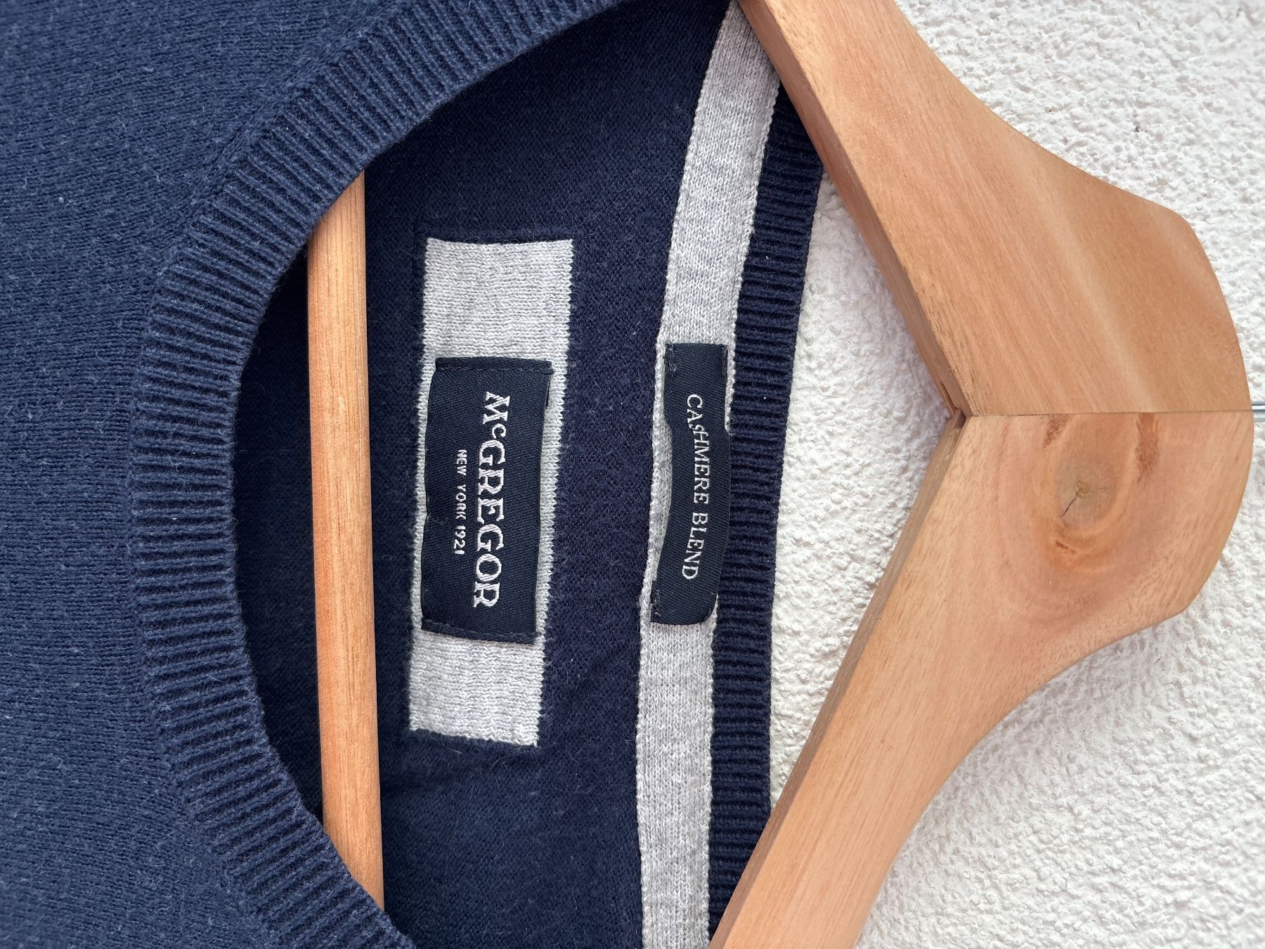 Maglioni & Felpe: Blauer McGregor-Pullover aus Kaschmir-Mischgewebe, Größe L – Usato da Zürich venduto da mar_hc85 1