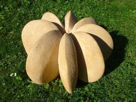 Skulptur aus Keramik