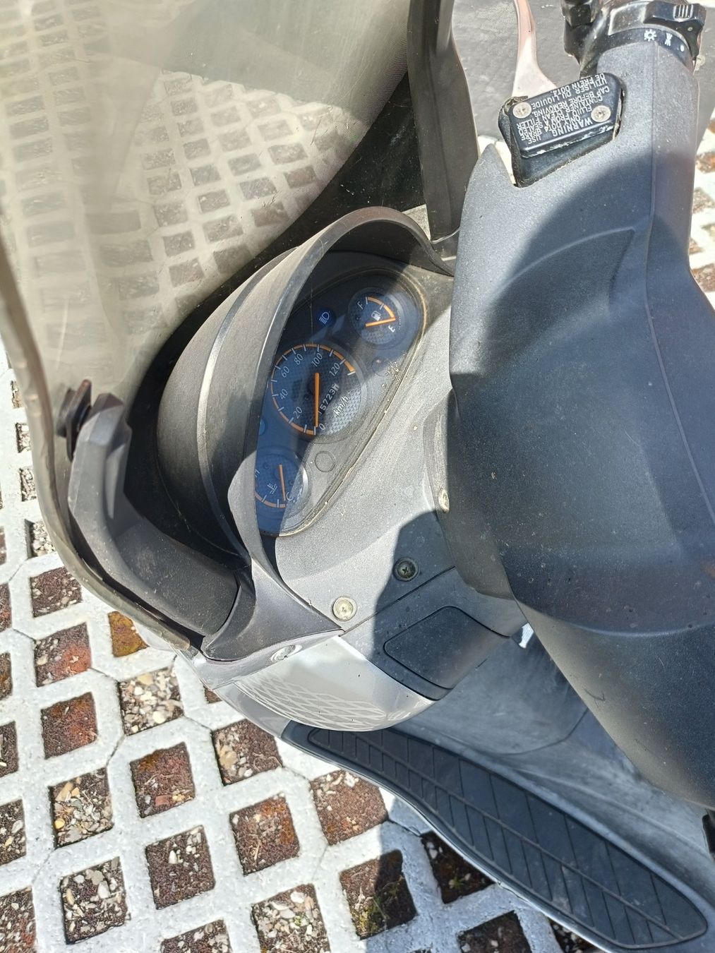 Suzuki Strada: Motorrad/Roller Suzuki UC 125 – Usato da Ennetmoos venduto da brunhildenb 6