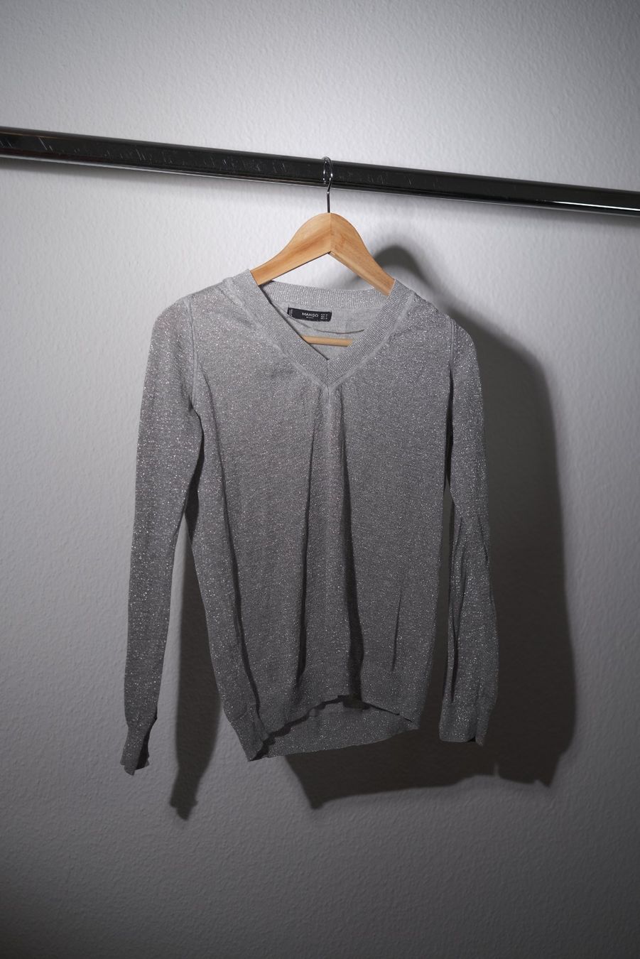 Mango Maglioni & Felpe: Mango Glitzerpulli (Grösse S–M) – Usato da Basel venduto da Bluemoewe