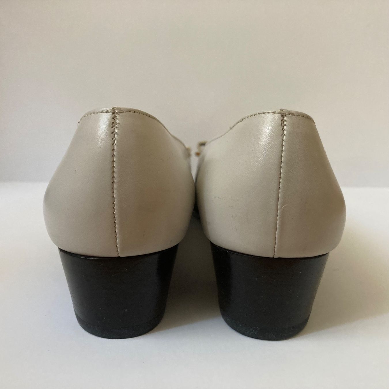 Salvatore Ferragamo Scarpe da donna: Salvatore Ferragamo - Vara – Nuovo (secondo la descrizione) da Zürich venduto da martecd 4