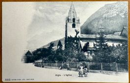 Aigle - Enfants devant l'église - Carte ancienne