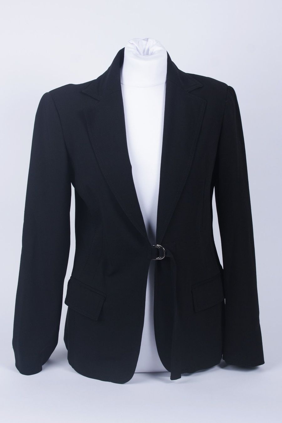 Mango Giacche: MANGO Blazer schwarz gr. 40 – Usato da Zollikofen venduto da Restwert_Zollikofen