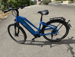 E-Bike Cresta eGiro Neo Bosch Motor blau gepflegter Zustand