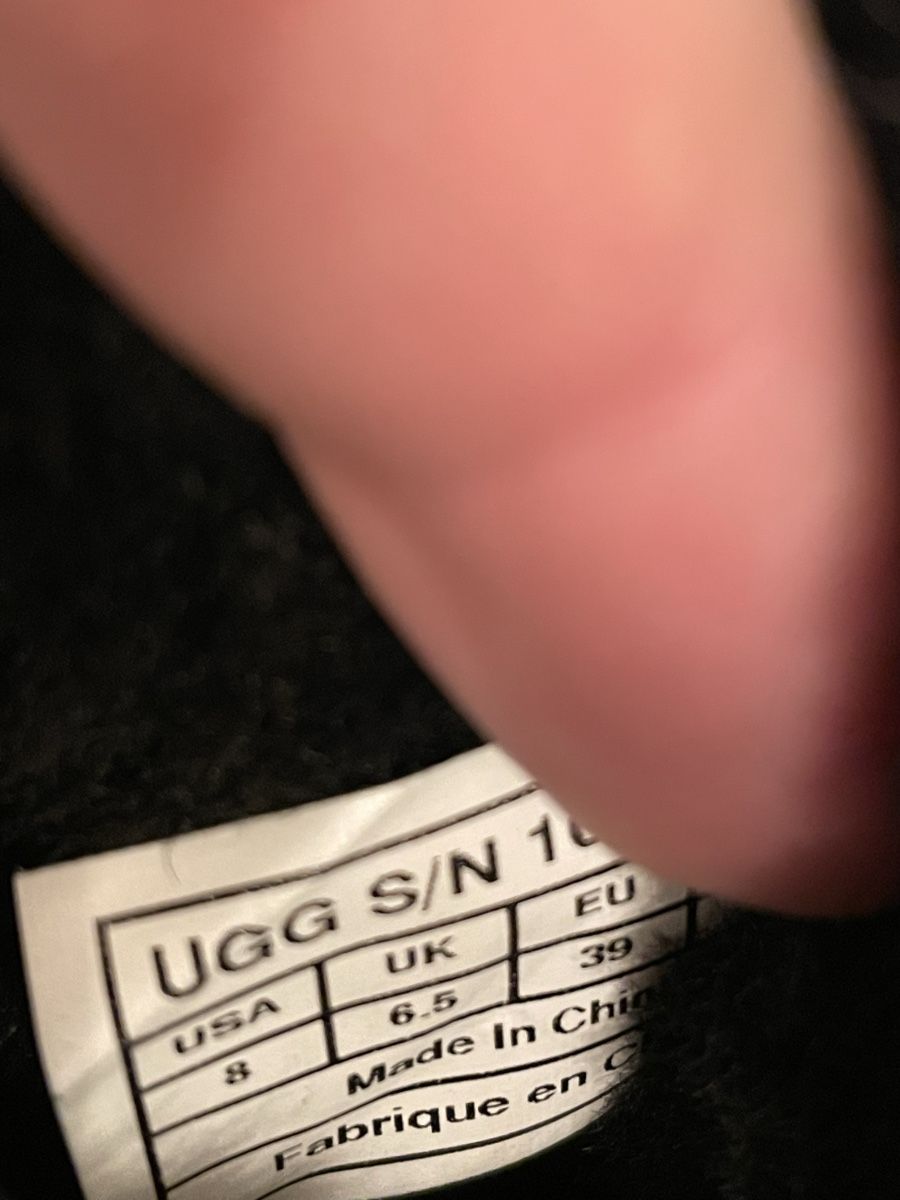 Ugg Scarpe da donna: original mini UGG Boots, gesprenkelt, Gr.39, schwarz – Nuovo (secondo la descrizione) da Corcelles NE venduto da gingerbrain 4