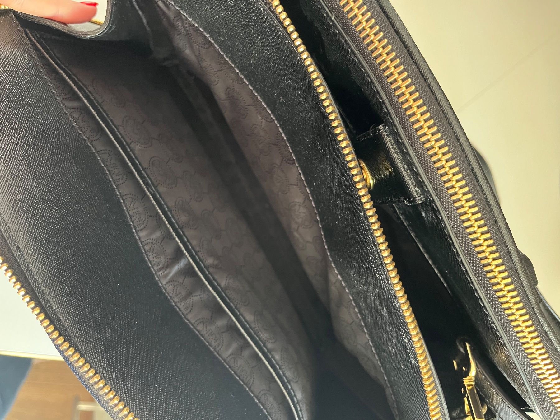 Michael Kors Borse da donna: Michael Kors Handtasche schwarz – Usato da Pratteln venduto da Daily88 4