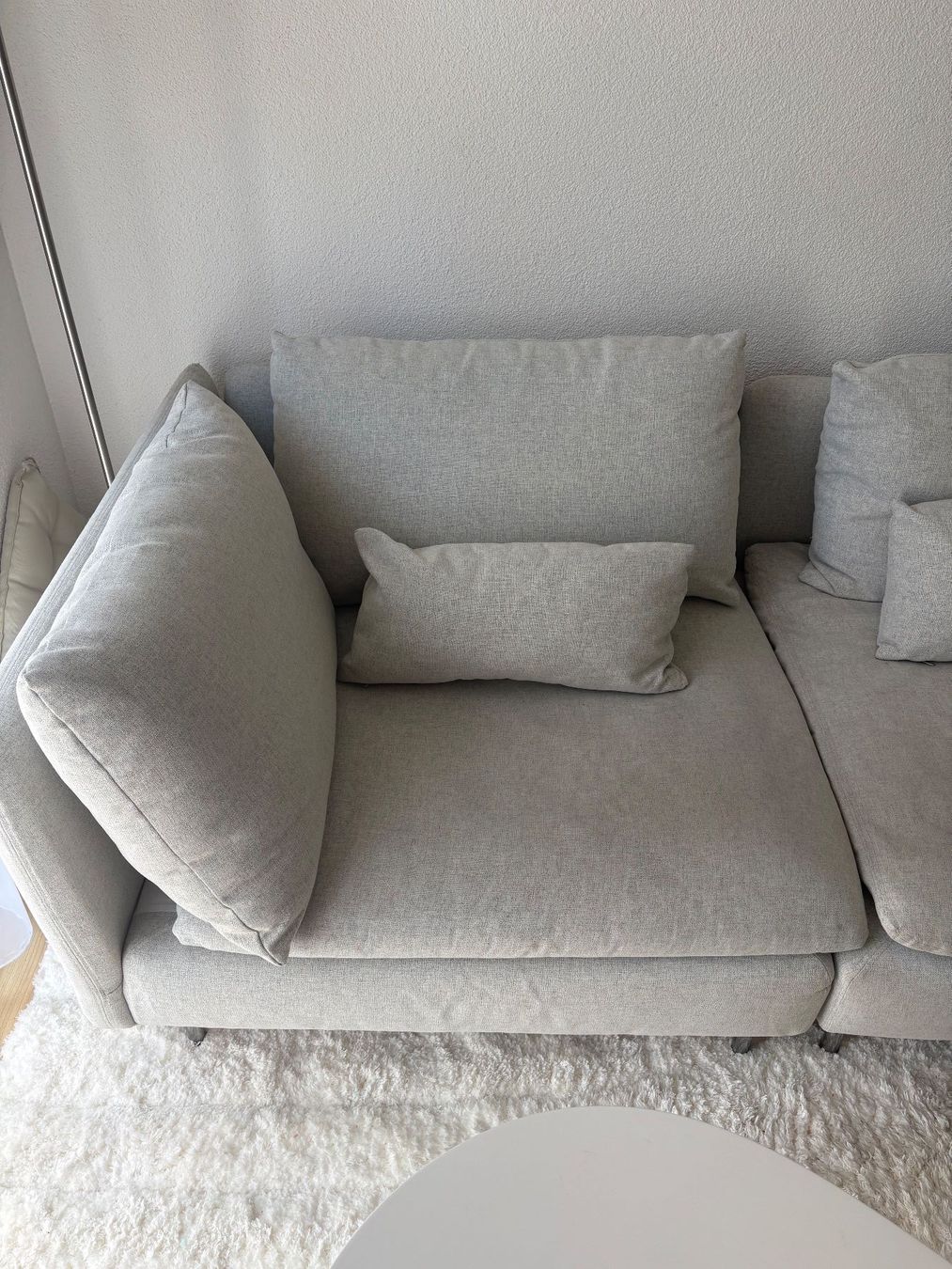 Ikea Divani: Sofa Ikea Soederhamn (Gunnared beige, 3er-Sofa) – Usato da Zürich venduto da gri_wy9n 1