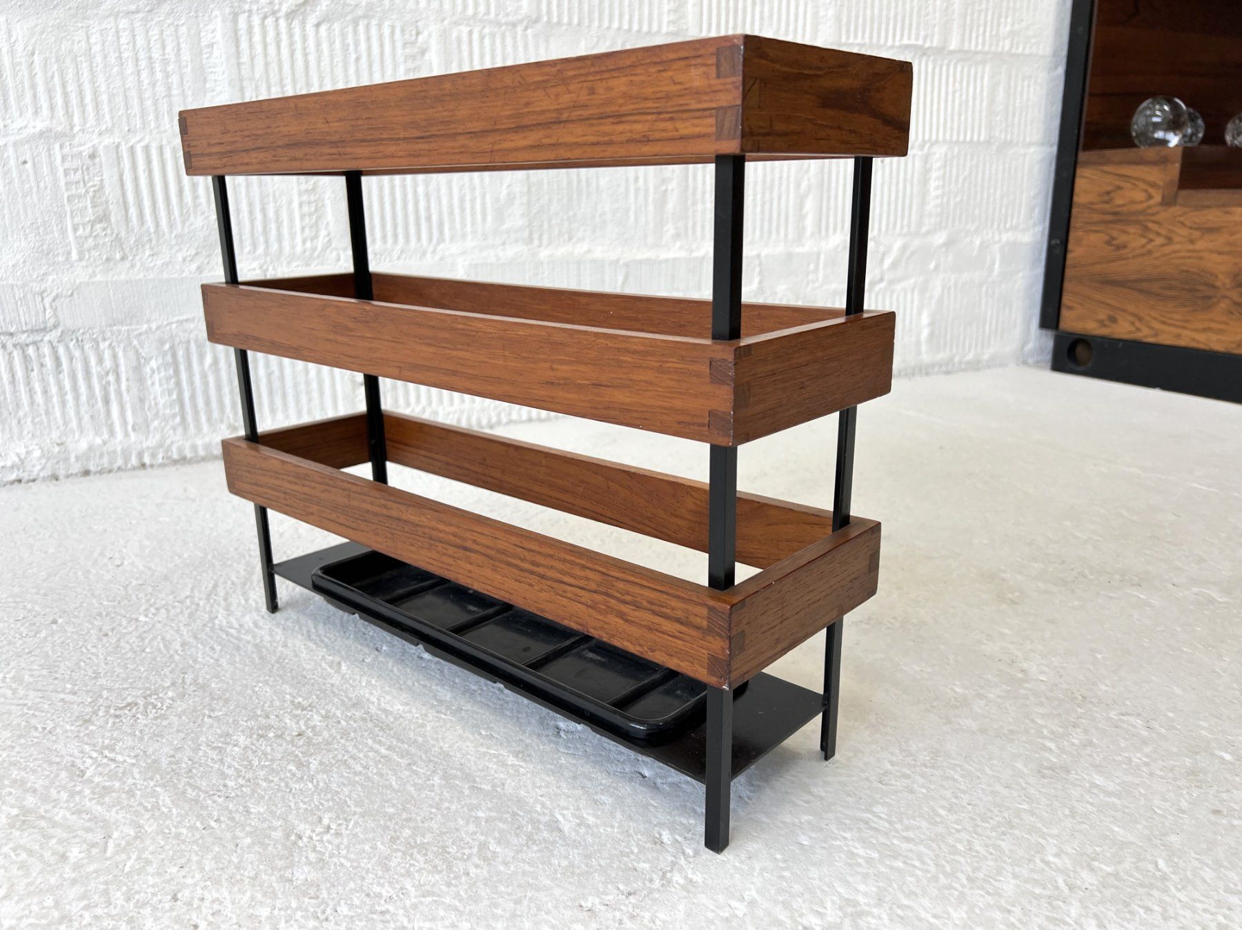 Sonstige Büroeinrichtungen: Vintage Teak - Schirmständer – Gebraucht aus Walzenhausen von stilvollwohnen 4