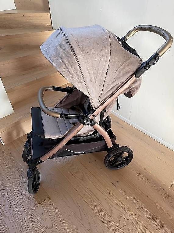 Carrozzine: Superbe poussette Peg Perego,Wunderschöner Kinderwagen  – Usato da Mont-sur-Lausanne venduto da jojoaja 3