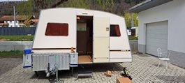 Caravane pliante Rapido Confort, 1983, en très bon état