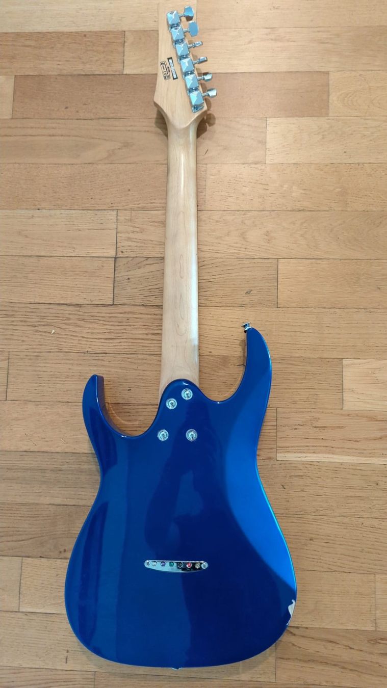 Ibanez Instruments de musique: Ibanez miKro – D'occasion à Winterthur par Rg432724 2