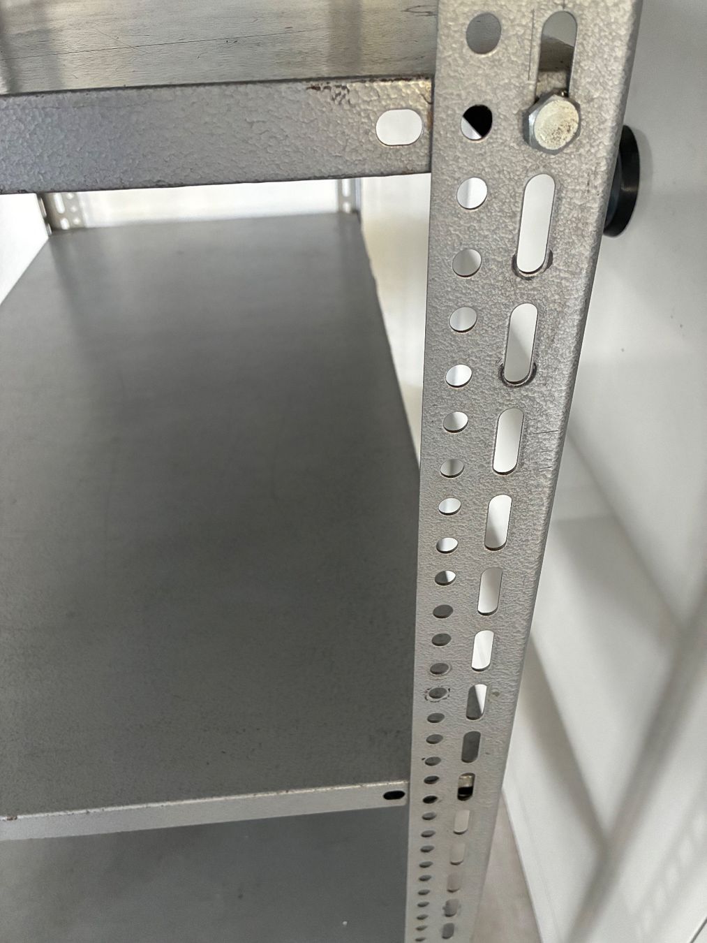 Scaffali: Robustes Metallgestell 200x100x50cm – Usato da Niederhelfenschwil venduto da Spider150 7