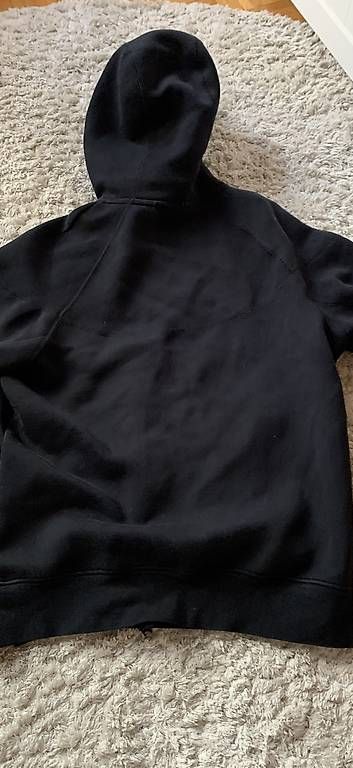 Giacche: Nike tech ERGO noir – Usato da Satigny venduto da kyl_yy7p 4