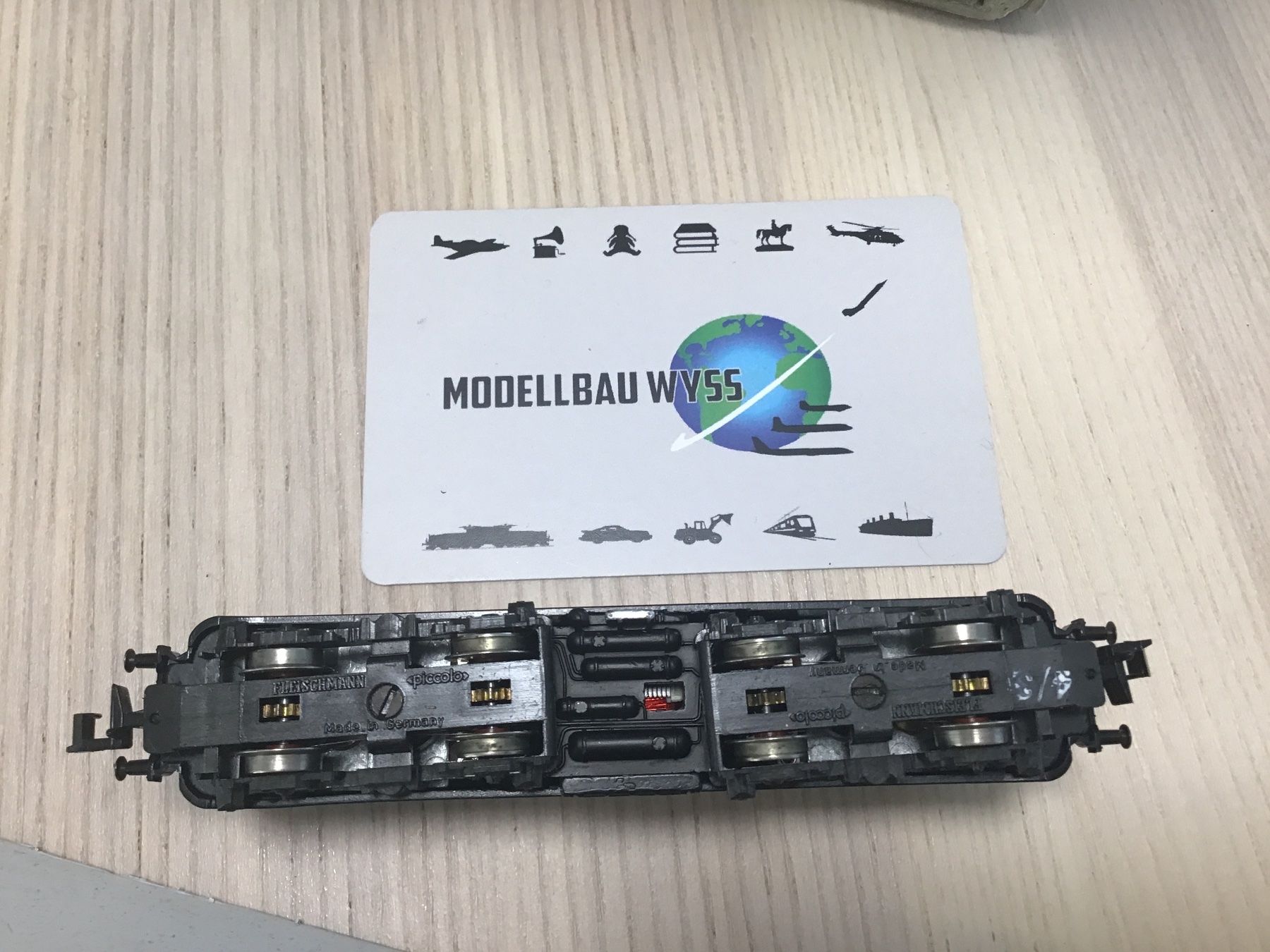 Fleischmann Modellini di ferrovie: FLEISCHMANN E-Lok DB 110 229-6 SPUR N – Usato da Männedorf venduto da Spezial-Modelle 3