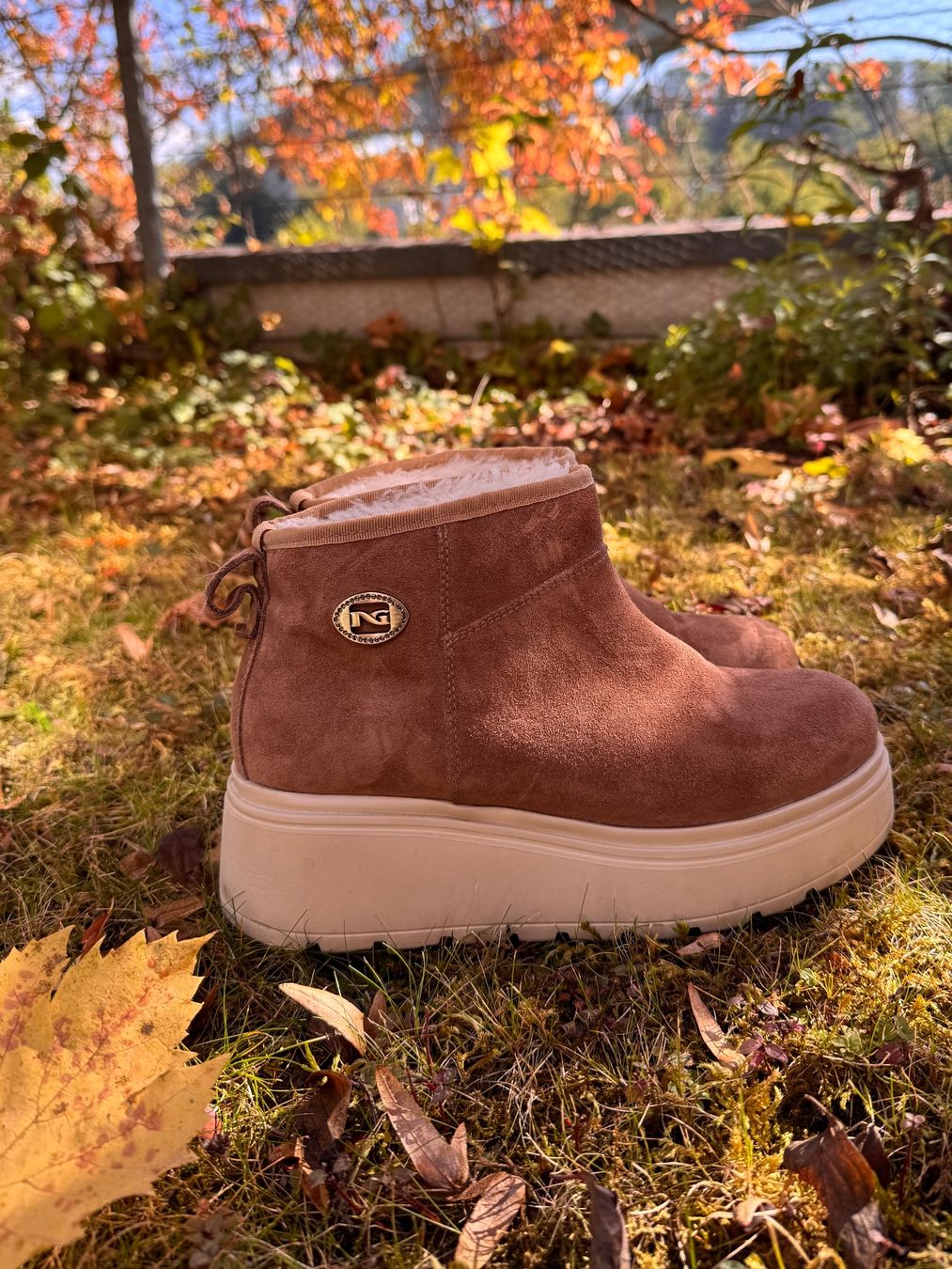 Scarpe da donna: NeroGiardini Suede Platform Ankle Booties code I514904D – Usato da Bern venduto da ele_dk77 5