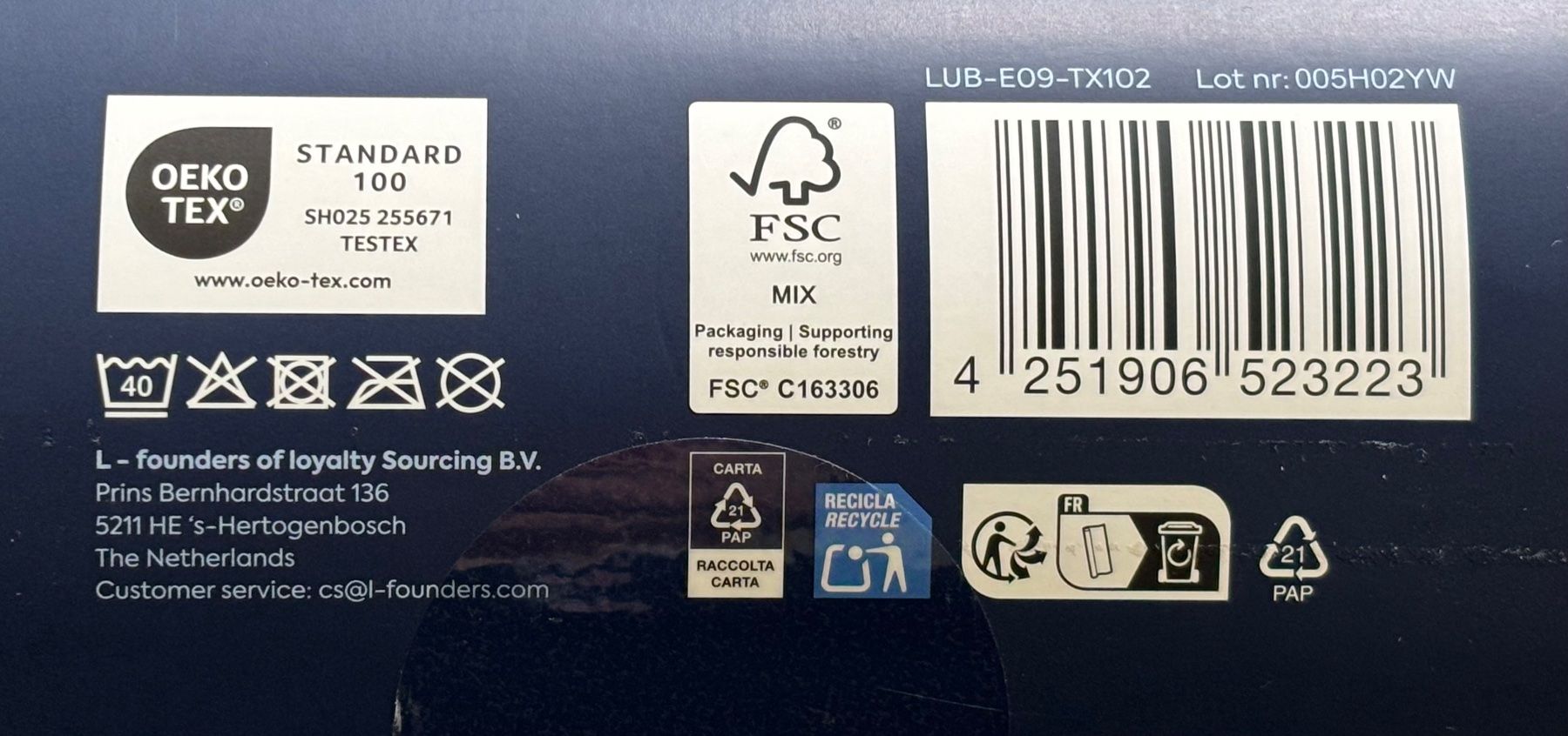 Coop Coperte: Kuscheldecke von COOP – Nuovo e nell'imballaggio originale da Zürich venduto da Tzhkely24 4