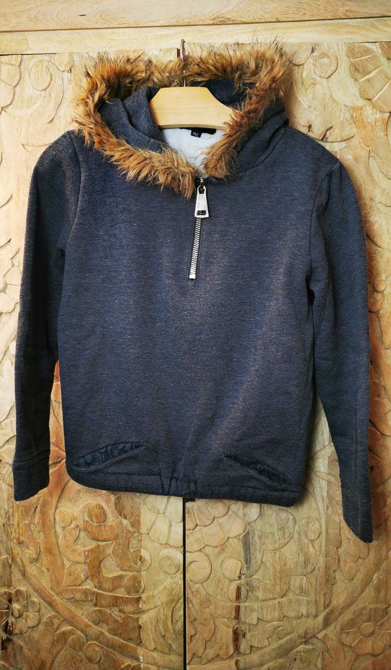 Maglioni & Felpe: Pullover Anthrazit Julie - M/L – Usato da Wettingen venduto da JasminL92
