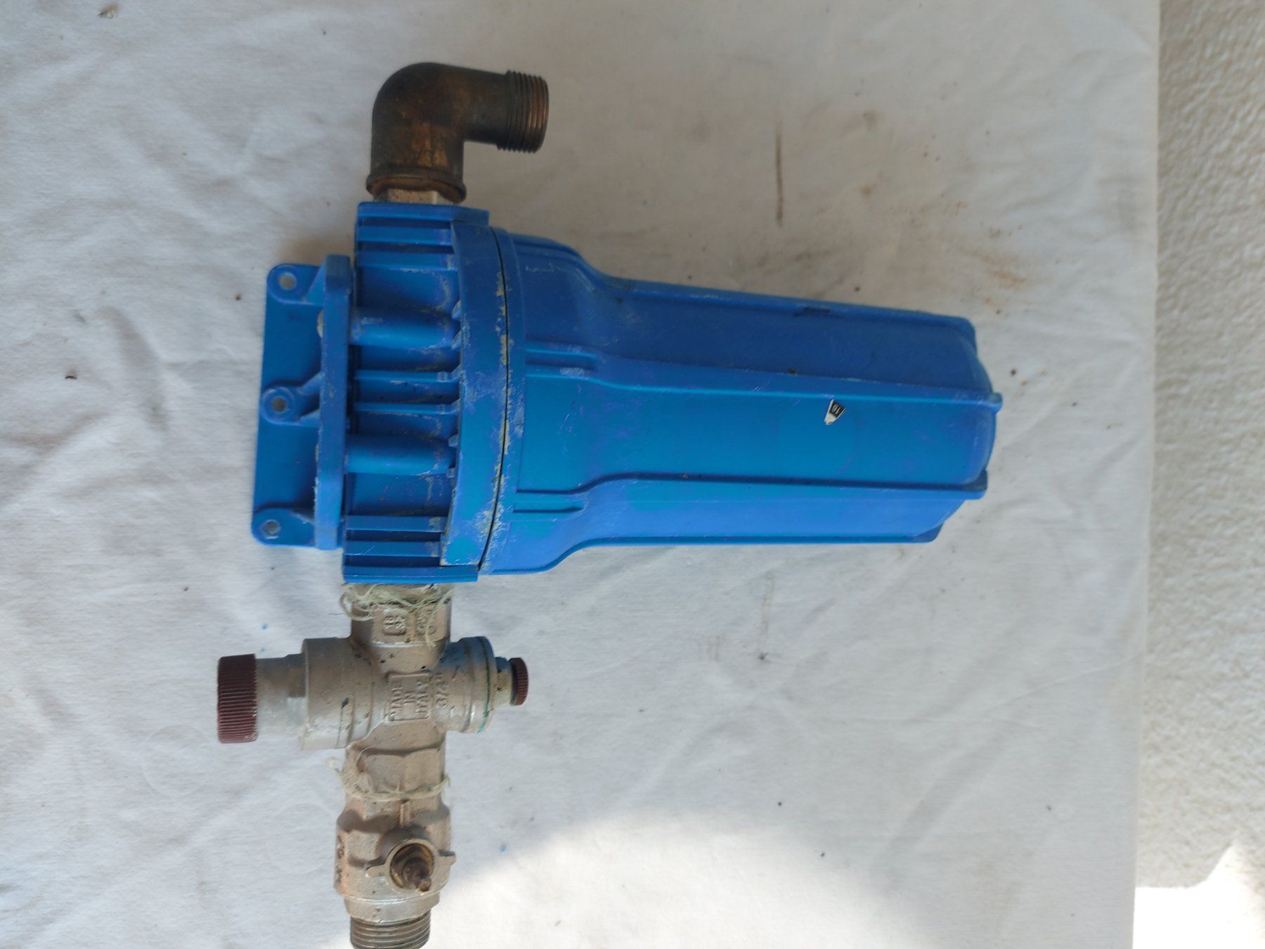 Sanitari: Wasserfilter blau mit Absperrhahn......... – Usato da Rheinau venduto da profitronic.shop 9