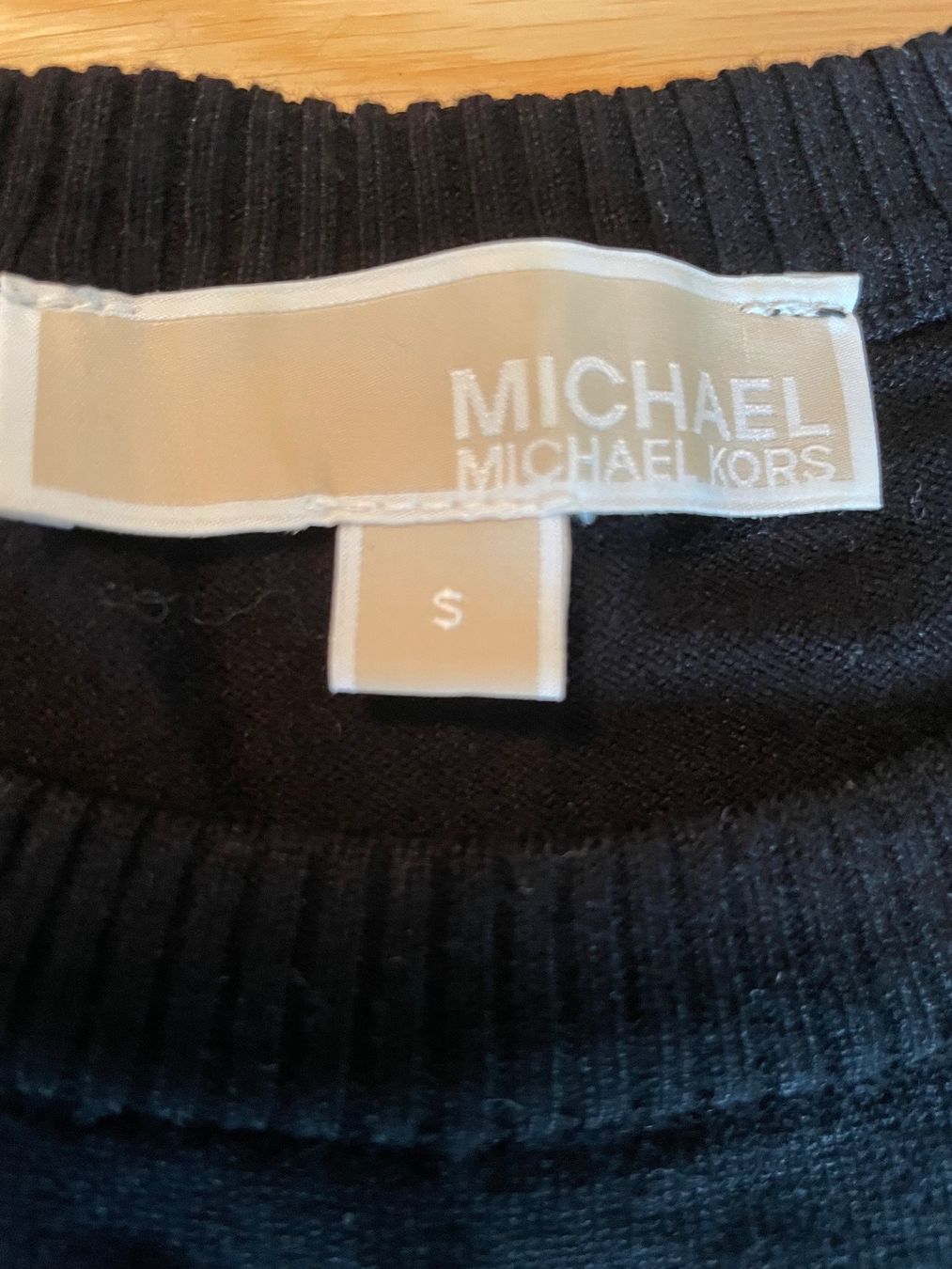 Michael Kors Top: Top MICHAEL KORS – Usato da Richterswil venduto da IrynaL 2