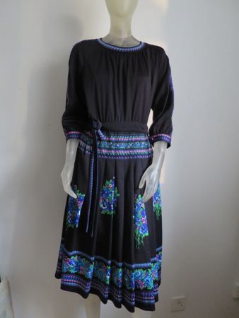 Kleid Vintage Grösse 38 gefuttert