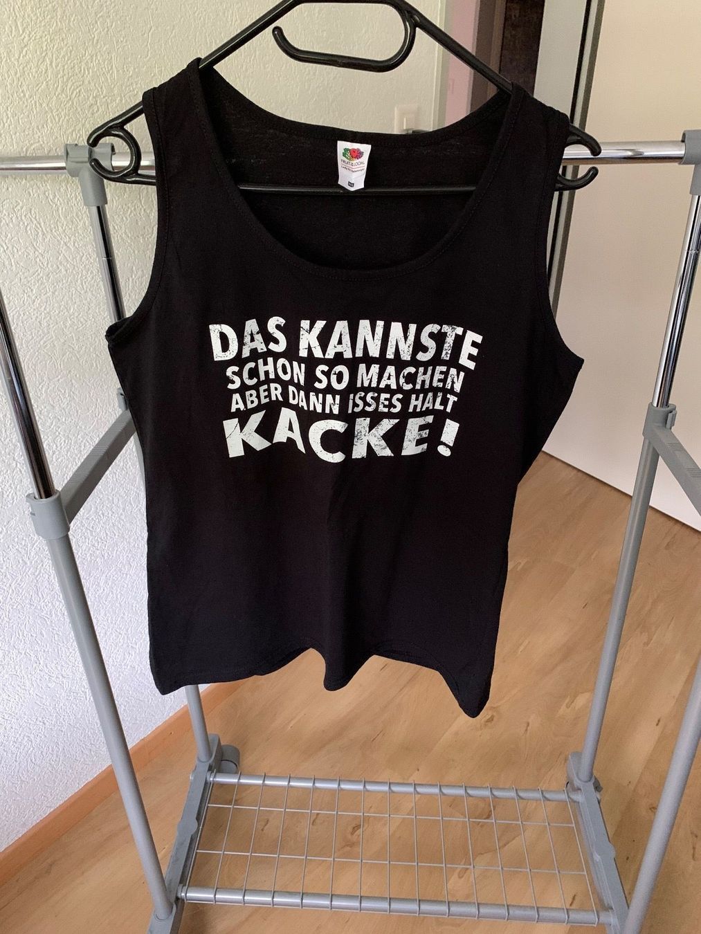 Tops: Top schwarz mit Spruch – Neu (gemäss Beschreibung) aus Eichberg von Jaasaa96