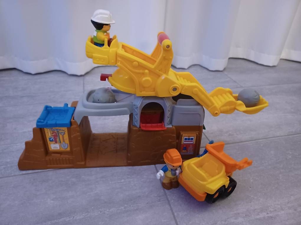 Giocattoli: Little People Baustelle mit Geräuschen – Usato da Brunnen venduto da 77miul77 1