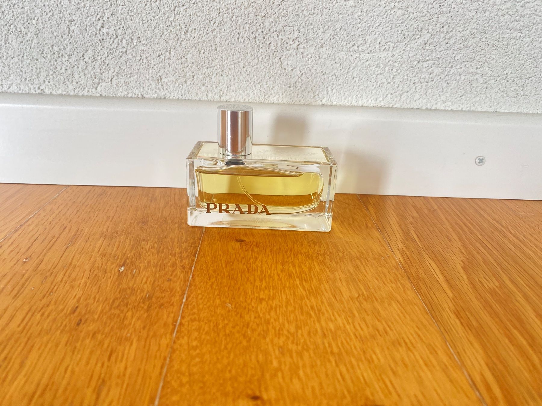 Prada Profumi & Eau de Toilette: PRADA AMBER ESU DE PARFUM 50 ML – Usato da Zürich venduto da Fashionparade