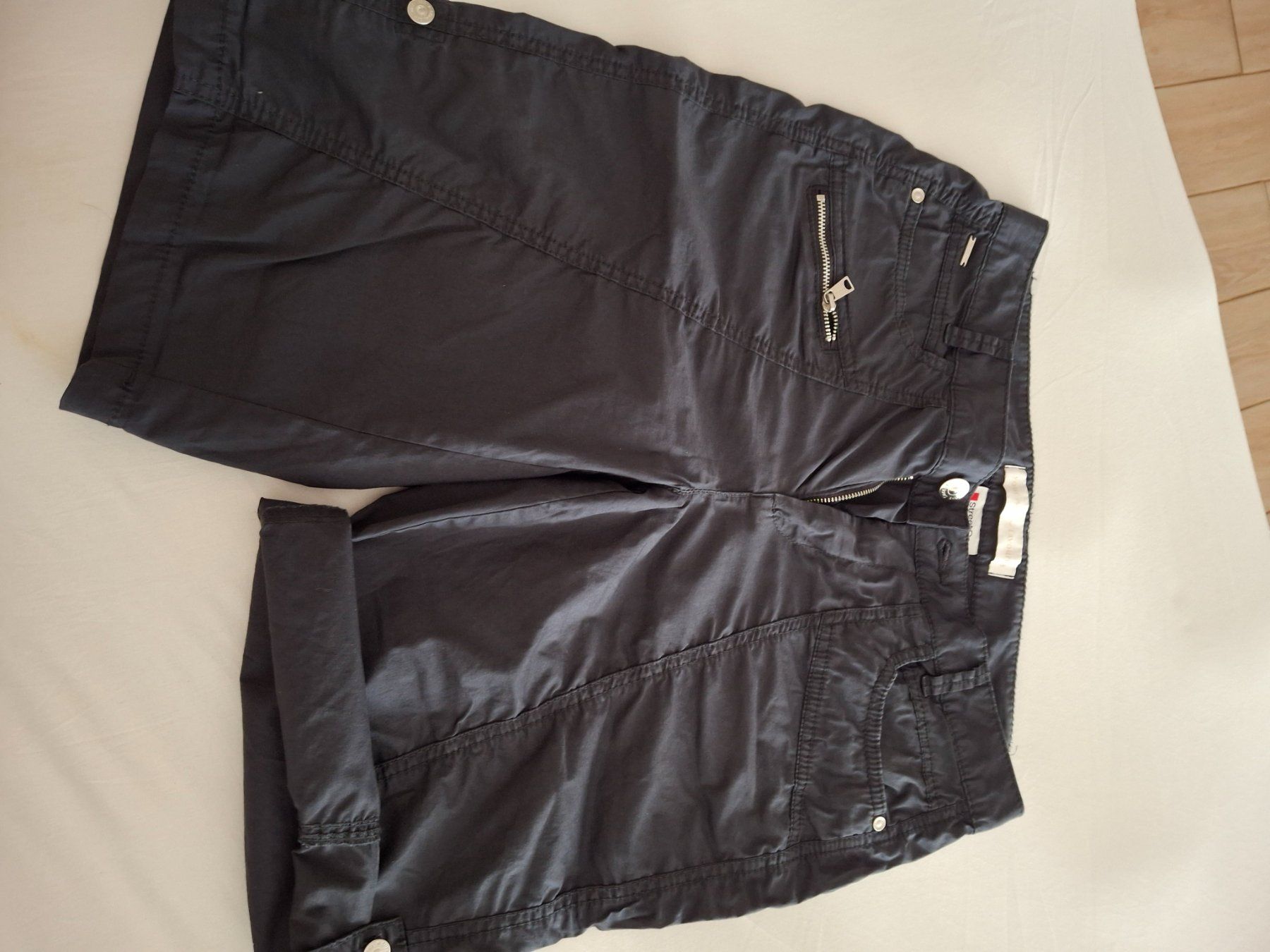 Pantaloni: Street one Shortd Gr 36 – Usato da Tegerfelden venduto da 3814sandra