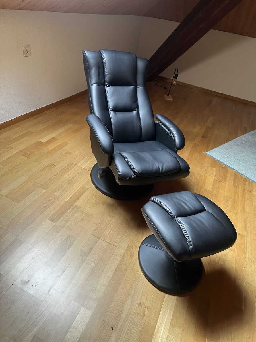 Fauteuils: Sessel mit Hocker – D'occasion à Biberstein par Koala1995 6