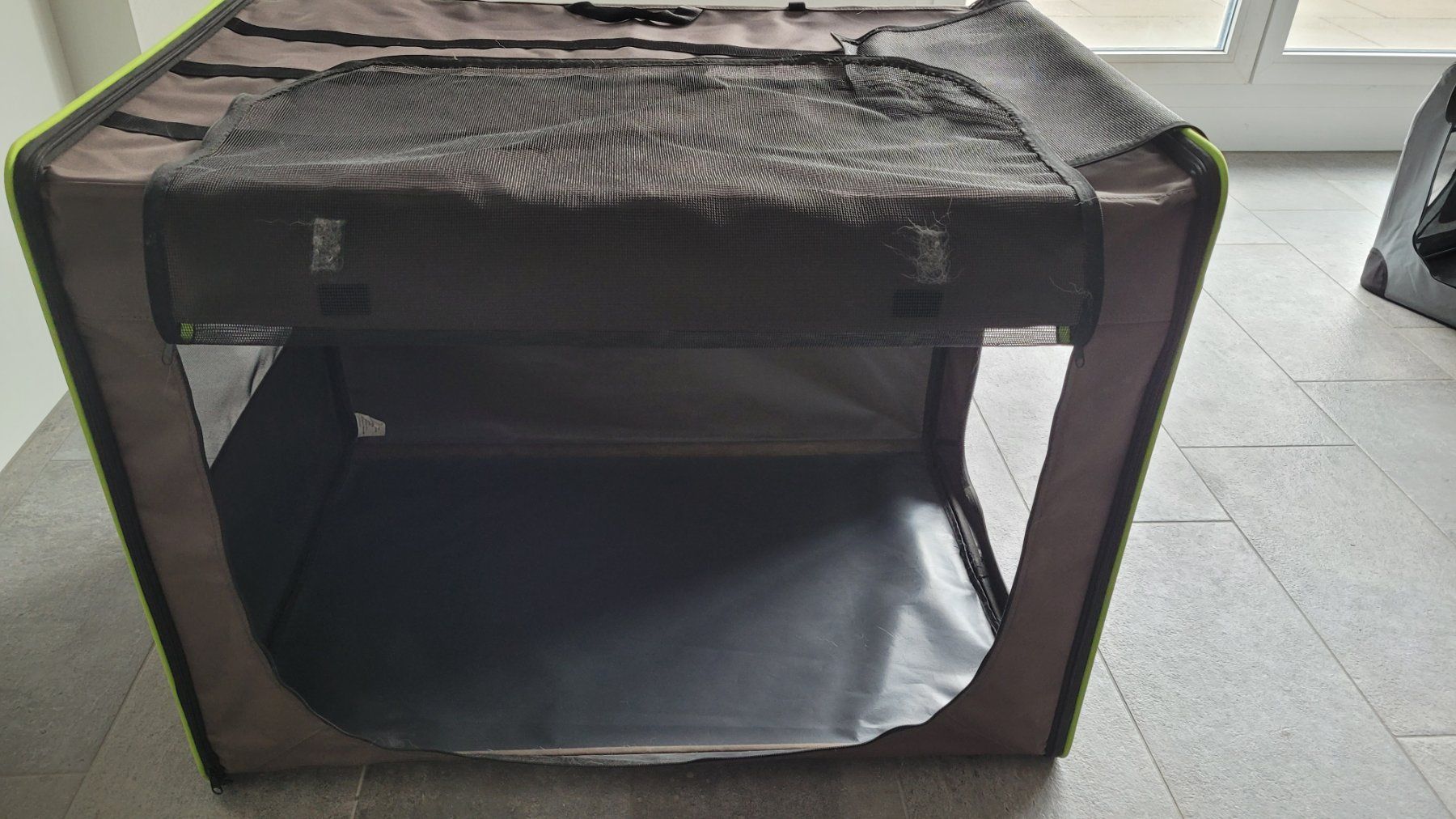 Liege- & Schlafplätze: Hundebox First Class Basic XL – Gebraucht aus Biel/Bienne von  3