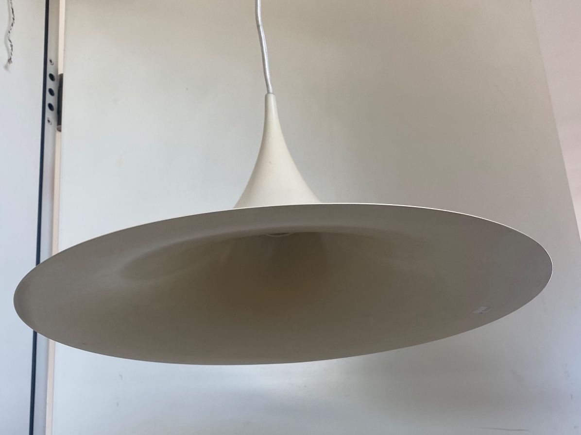 Lampadari & plafoniere: Deckenleuchte, "Semipendel" Trompetenleuchte Designklassiker – Usato da solothurn venduto da soko75 1