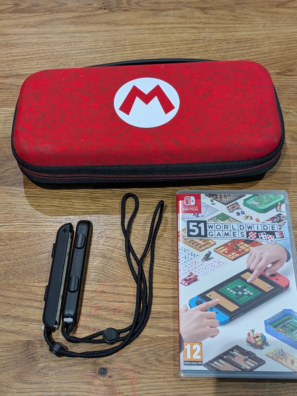 Nintendo Consoles: Nintendo Switch Edition Evoli-Pikachu +1 Jeu – D'occasion à Saillon par Minilu08 4