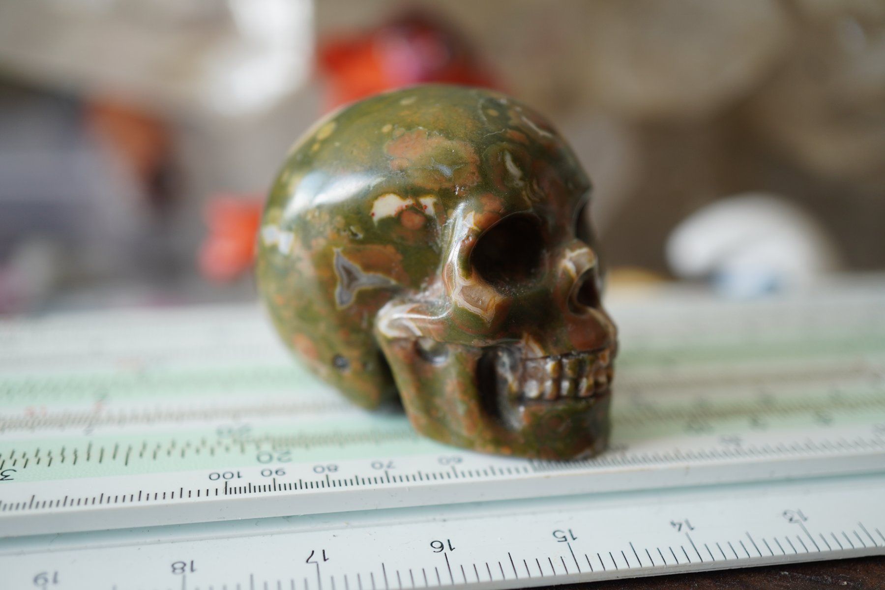 Minerali & Pietre curative: Urwald Rhyolith Skull  Detailliert     "Topstone" – Nuovo e nell'imballaggio originale da Eschenbach SG venduto da topstone 7