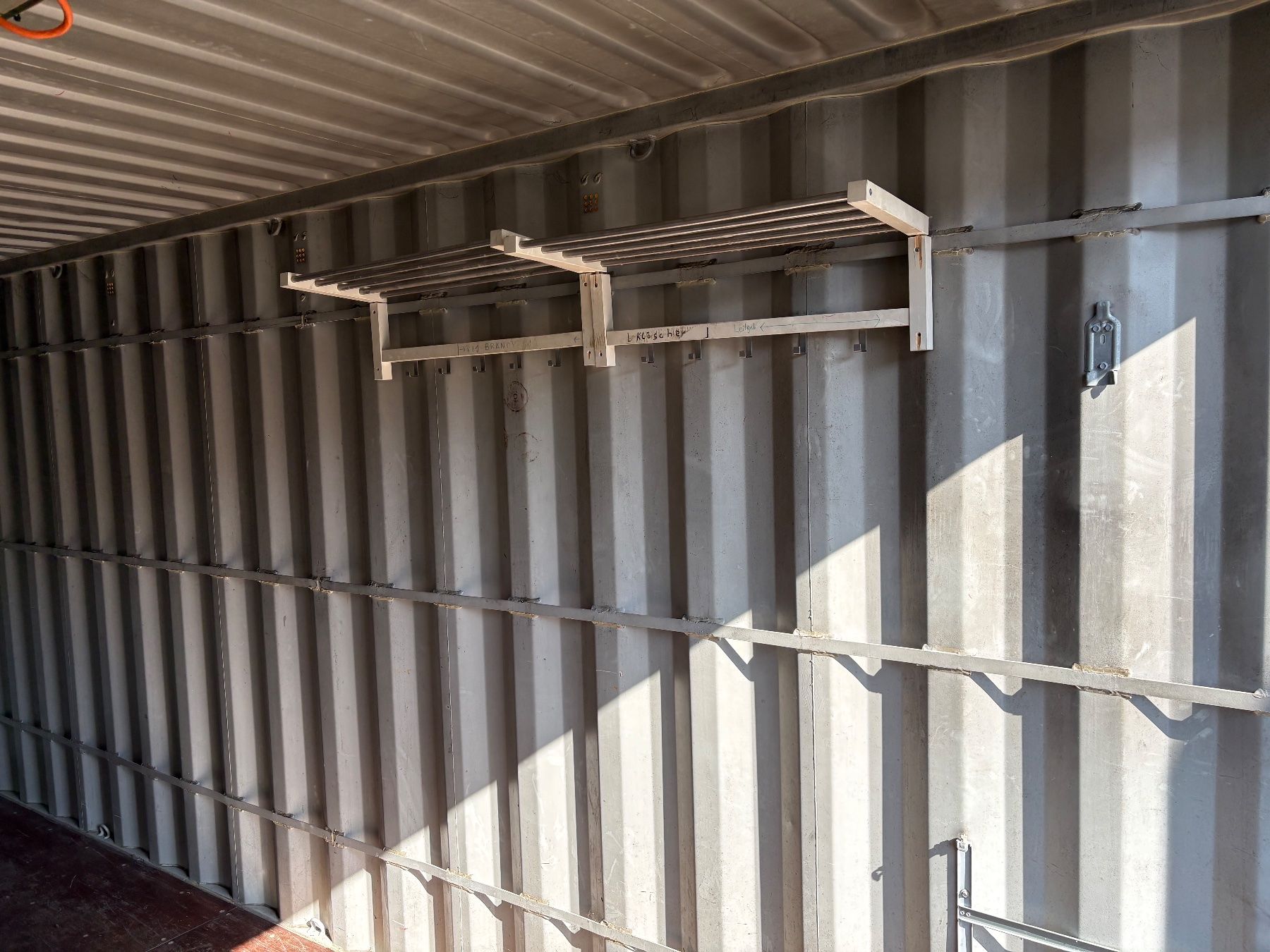 Sonstiges für Büro & Gewerbe: 20 Fuss Container – Gebraucht aus Beromünster von petebi 9