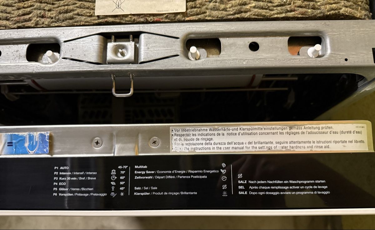 Electrolux Lavastoviglie: Electrolux Geschirrspüler 55Cm A++ Ch Norm – Usato da Kilchberg ZH venduto da Rei_9 8